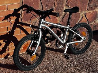 Bicicleta Early Rider 16 pulgadas plateada