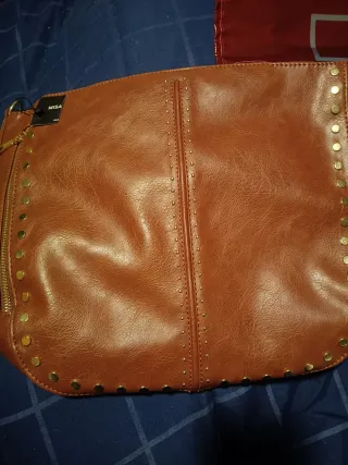 Bolso Misako marrón con detalles dorados