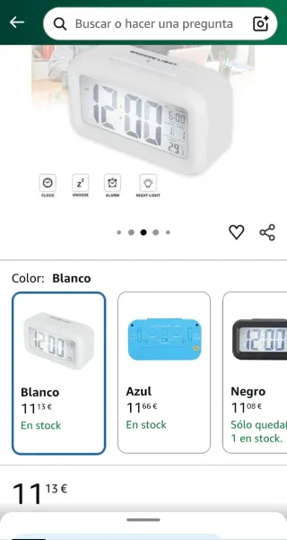 Reloj despertador blanco.