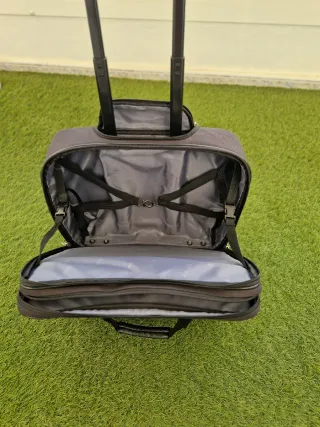 Maletín Nilox con ruedas