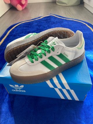 Zapatillas Adidas Samba Blancas y Verdes