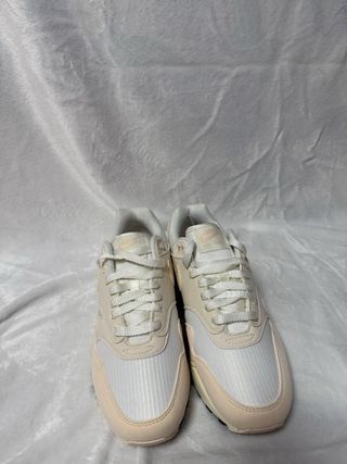 Nike Air Max Beige y blanco 43 nuevas
