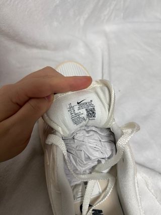 Nike Air Max Beige y blanco 43 nuevas