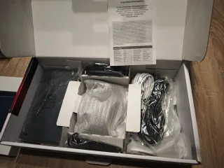 Nintendo Switch + mandos + 9 juegos