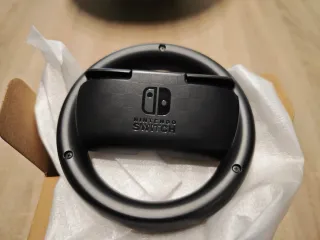 Nintendo Switch + mandos + 9 juegos