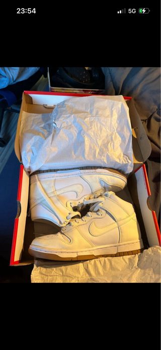 Nike Dunk High Beige/Blanco