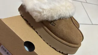 UGG Disquette Ciabatte Castagna