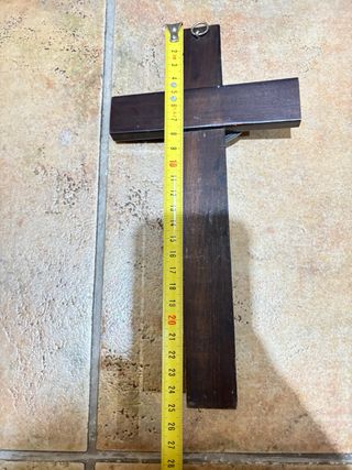 Crocifisso antico in legno e metallo