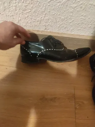 Zapatos negros de diseño