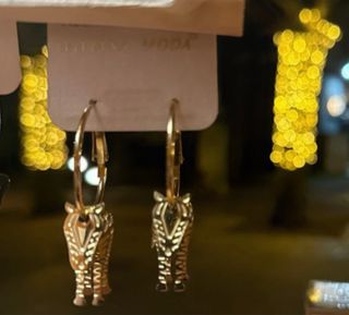 Pendientes acero  3D Cebra Dorados