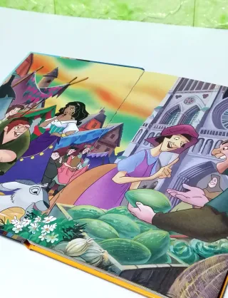 Libro  “Quasimodo al Salvataggio ” De Agostini