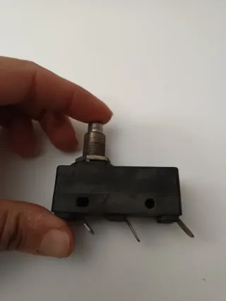 Micro interruptor MF 09 250V 16A