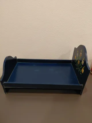 Móvel antigo madeira para bonecas