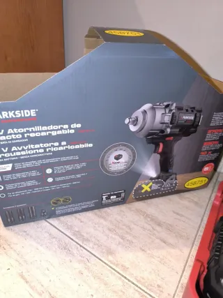 Pistola de impacto Parkside nueva