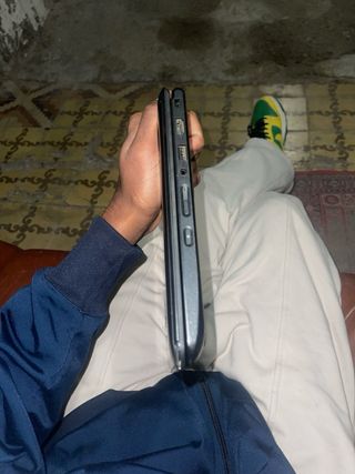 Portátil Lenovo ThinkPad Negro