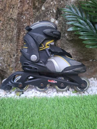 Patines en Línea Negros y Grises