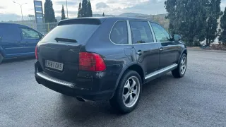 Porsche Cayenne 2003