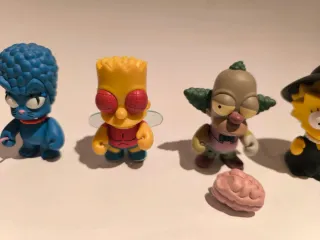 5 Figuras Kidrobot Simpsons Treehouse of Horror