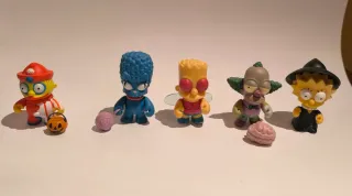 5 Figuras Kidrobot Simpsons Treehouse of Horror