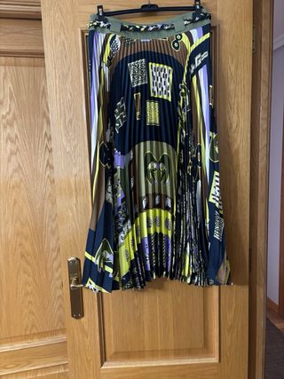 Falda Purificación García