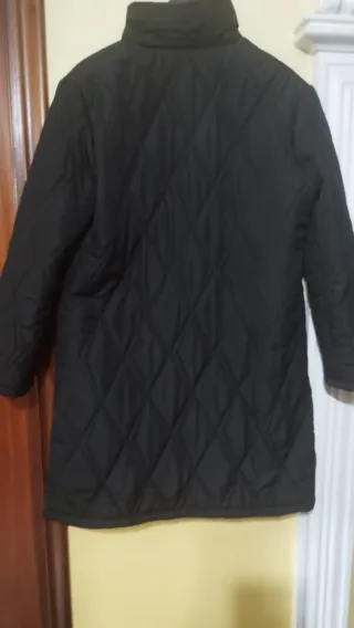 Abrigo acolchado negro mujer