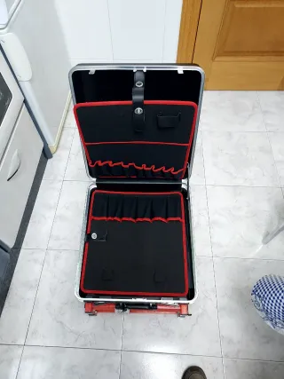 Maletín de herramientas para técnico con caballe