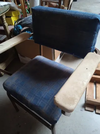 SE REGALAN sillónes