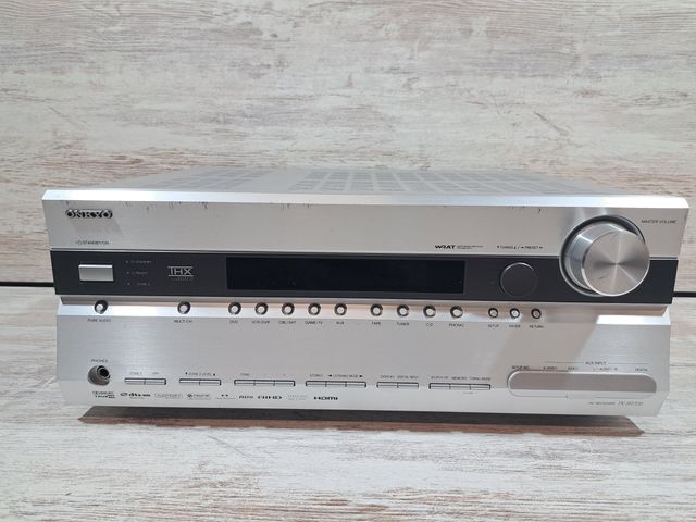 Amplificador ONKYO TX-SR705