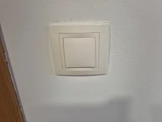 Lote enchufes e interruptores