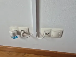 Lote enchufes e interruptores