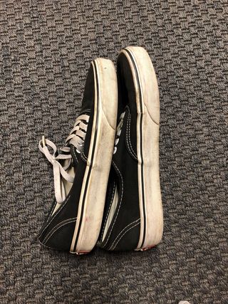 Lote Zapatillas Vans Negras y Blancas