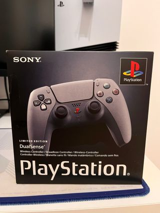 Mando DualSense Edición 30th PS5