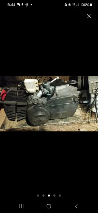 Motor derbi variant start 3