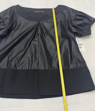 Blusa Negra Raso, Zara