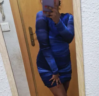 Vestido fiesta ajustado azul