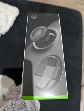 Mando Xbox Carbon Black