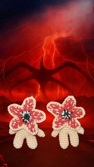 MINI DEMOGORGON DE CROCHET - HECHO A MANO