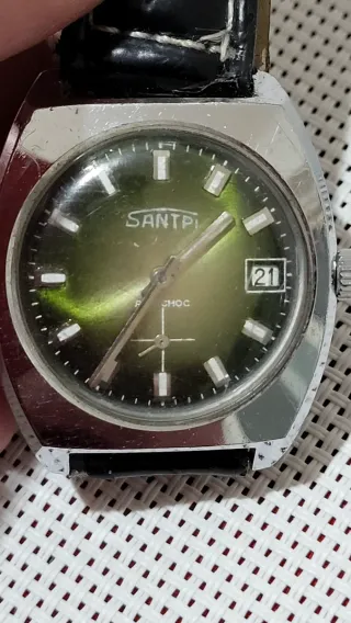 Reloj SANTPi con fecha
