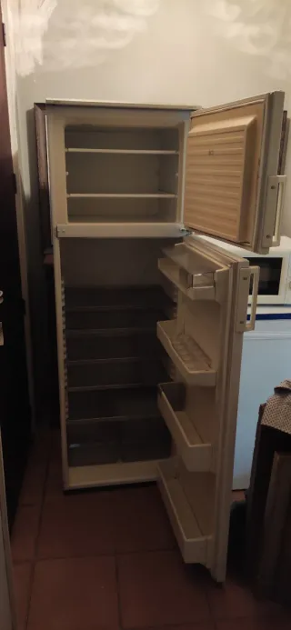 2 Frigoriferi in vendita o scambio