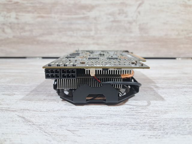 Nvidia GTX 660 OC 3GB DDR5 (GB)