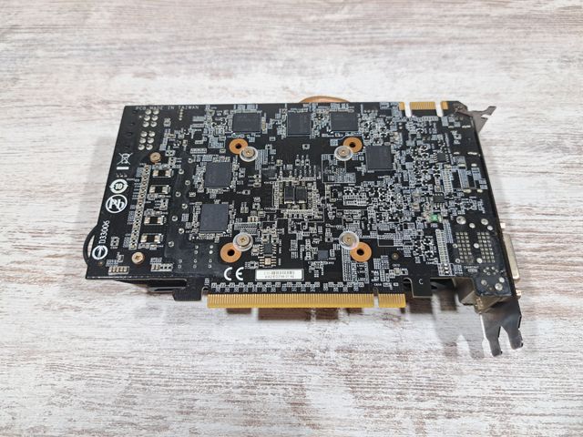 Nvidia GTX 660 OC 3GB DDR5 (GB)