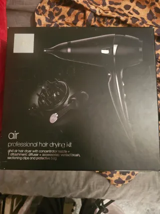 Secador y cepillo profesional