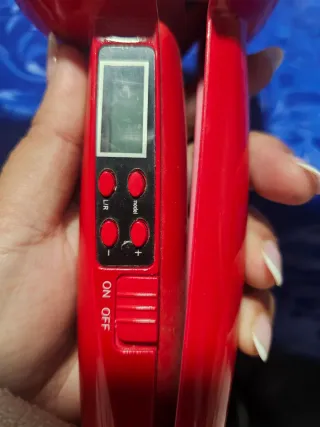 Rizador de pelo rojo