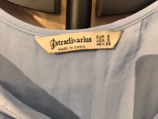 Blusa Stradivarius manga larga azul Talla S