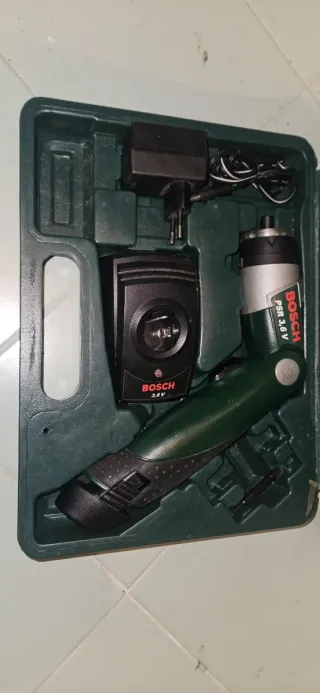 Destornillador Bosch 3,6V