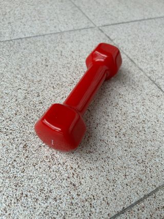 Mancuerna 1 kg roja