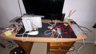 Nintendo Wii con 2 mandos y Wii Sports