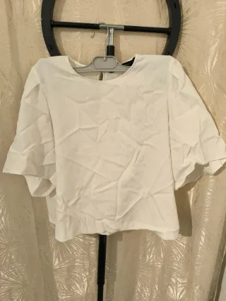 Blusa blanca manga francesa