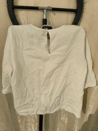 Blusa blanca manga francesa