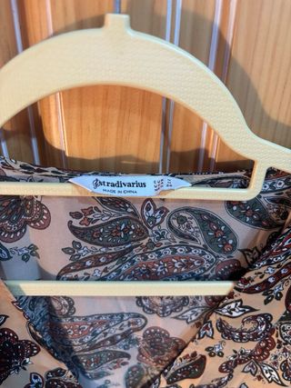 Blusa estampada paisley manga larga